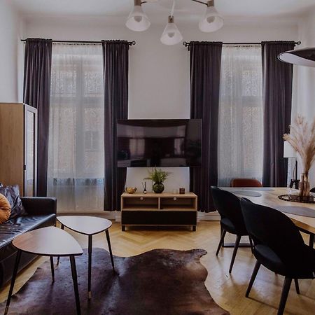 Golden Pearl - Main Square, 100 Sqm, 4 Rooms Krakau Exterior foto
