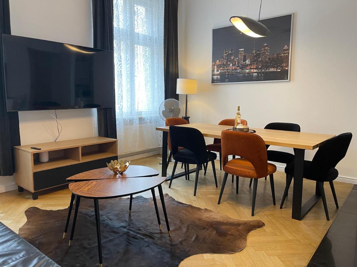 Golden Pearl - Main Square, 100 Sqm, 4 Rooms Krakau Exterior foto