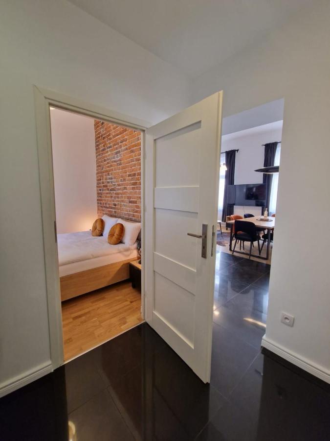 Golden Pearl - Main Square, 100 Sqm, 4 Rooms Krakau Exterior foto