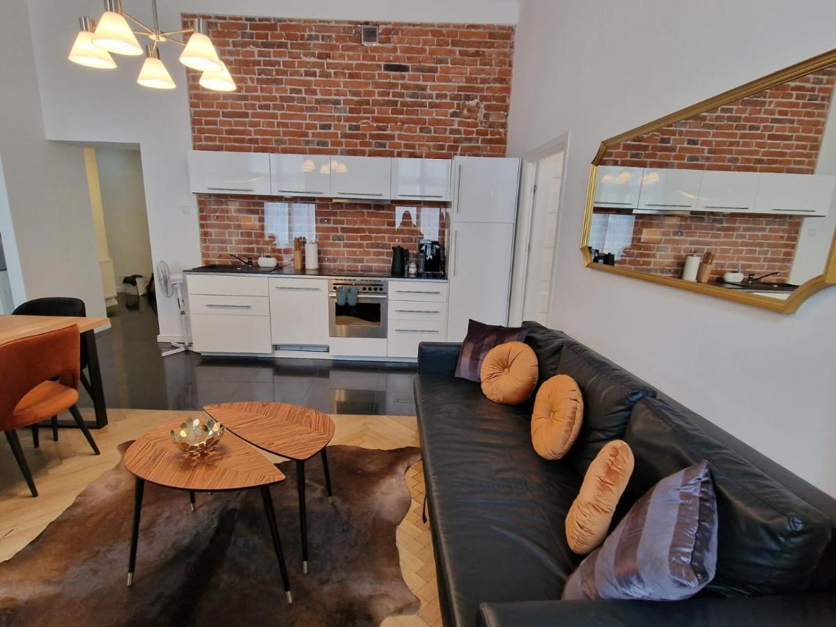 Golden Pearl - Main Square, 100 Sqm, 4 Rooms Krakau Exterior foto