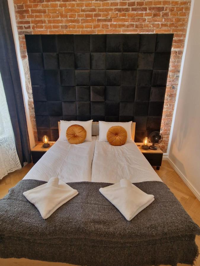 Golden Pearl - Main Square, 100 Sqm, 4 Rooms Krakau Exterior foto