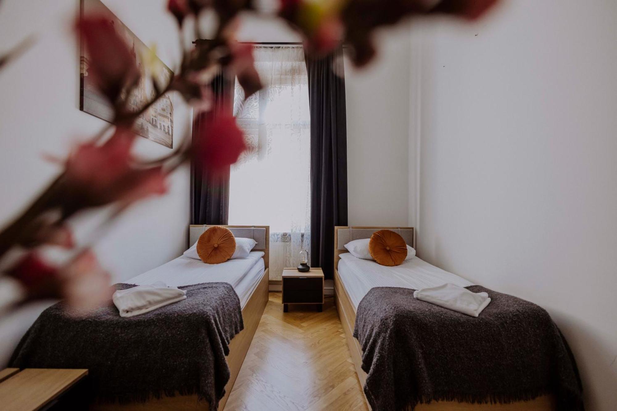 Golden Pearl - Main Square, 100 Sqm, 4 Rooms Krakau Exterior foto