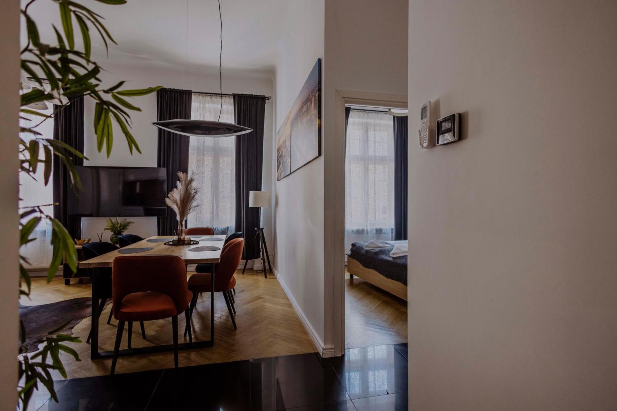 Golden Pearl - Main Square, 100 Sqm, 4 Rooms Krakau Exterior foto